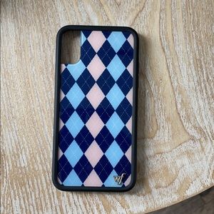 Wildflower case blue argyle